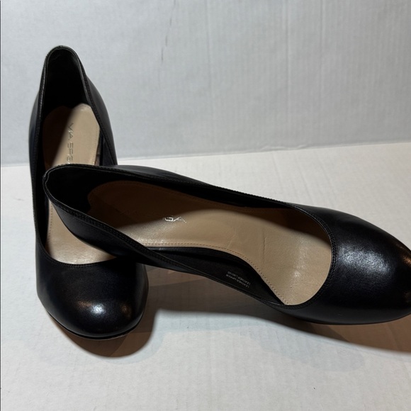 Via Spiga Black Leather Flats - Picture 1 of 8